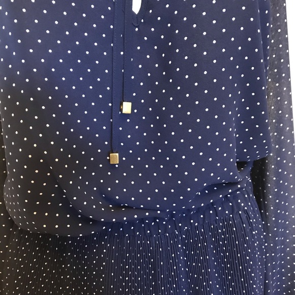 🌹Host Pick🌷Michael Kors Navy Polka Dot Dress - Picture 7 of 9